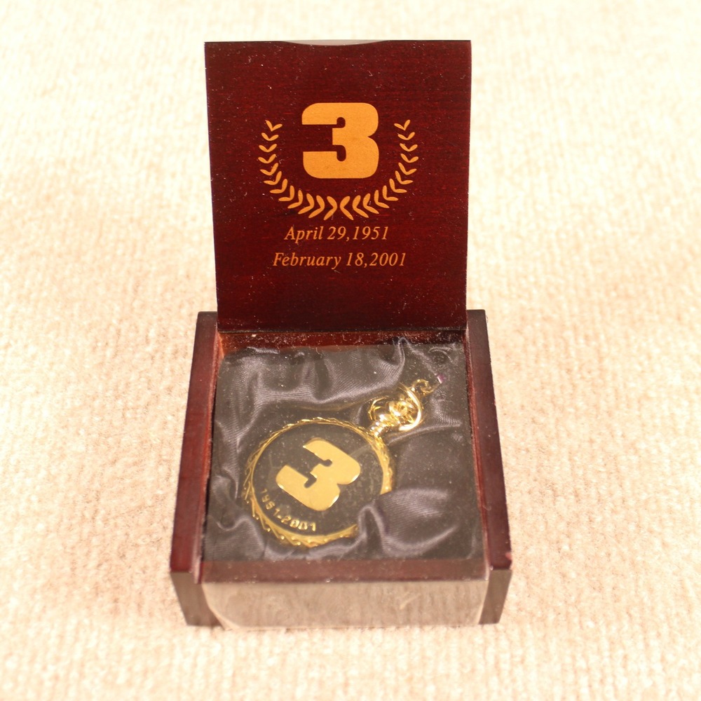 Dale Earnhardt Sr #3 Memorial Pocket Watch in Wooden Display Box NASCAR Tribute